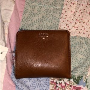 BRAND NEW Fossil wallet